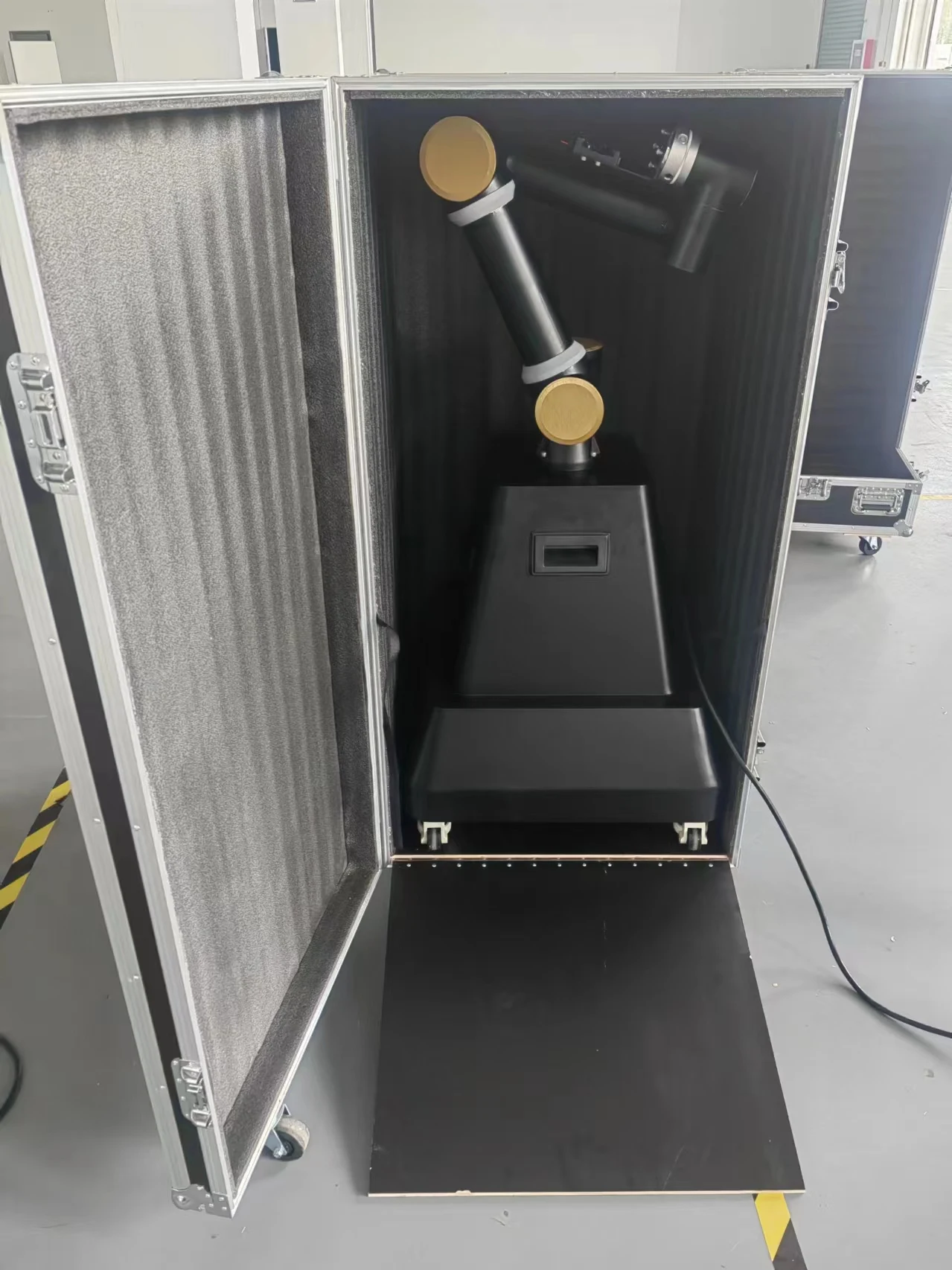 เครื่องถ่ายภาพอัตโนมัติ Mibot  - Photo Booth Machine บทวิจารณ์และราคา